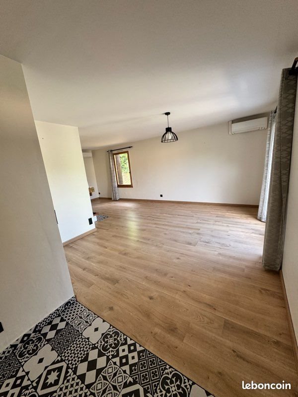 Maison à louer, 80m², Luzech