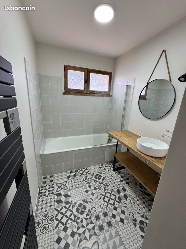 Maison à louer, 80m², Luzech
