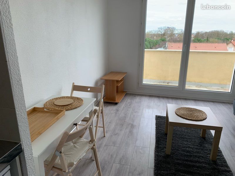 Appartement à louer, 20m², Chevigny-Saint-Sauveur