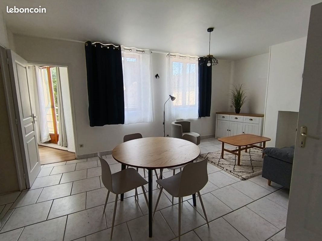 Appartement à louer, 54m², Auxerre