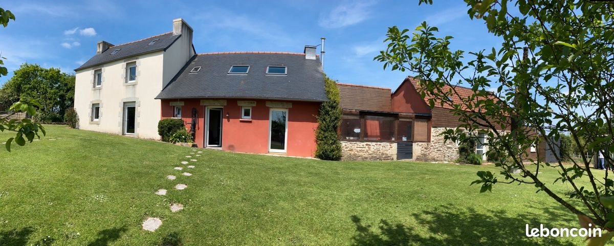 Maison à vendre, 240m², Plougar