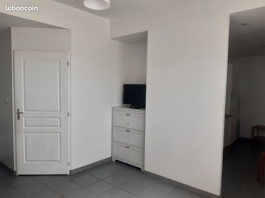 Appartement à louer, 30m², Royan