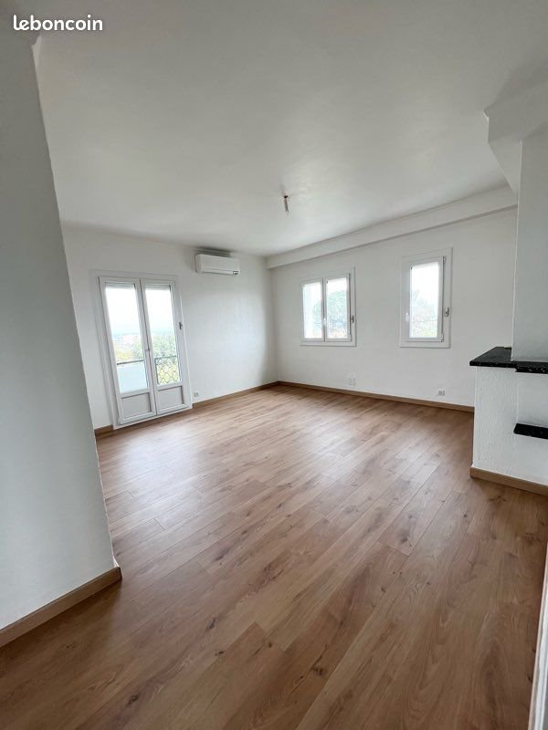 Appartement à louer, 75m², Furiani