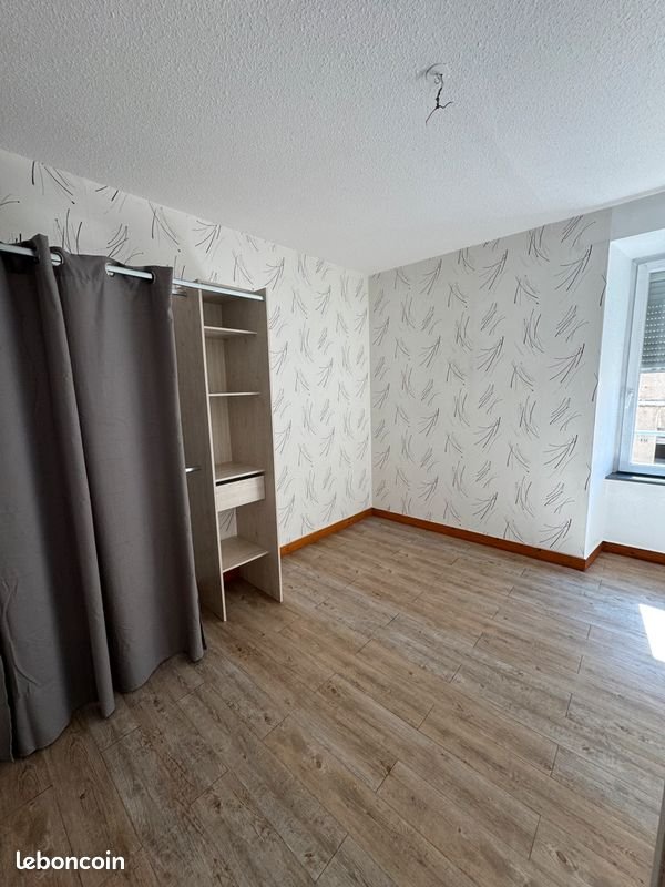 Appartement à louer, 59m², Tence