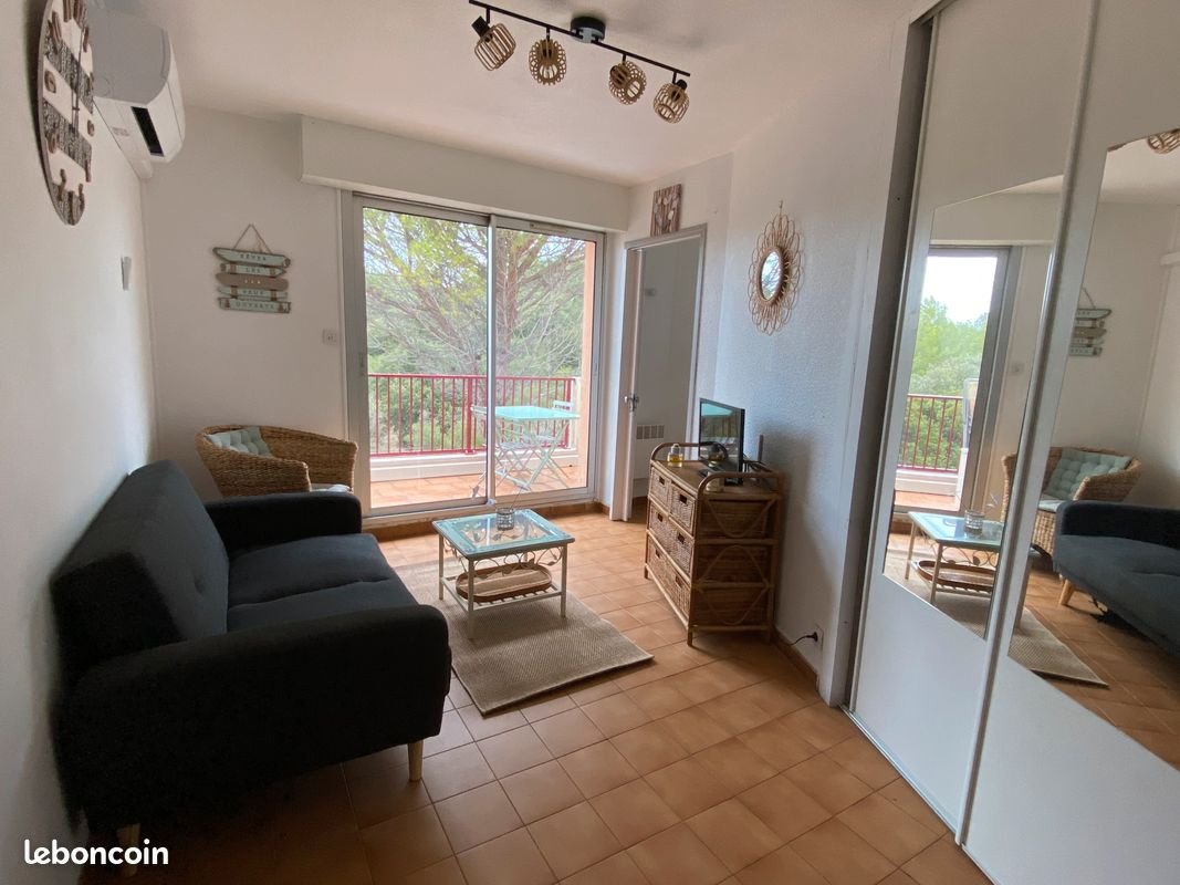Appartement à louer, 25m², Sausset-les-Pins