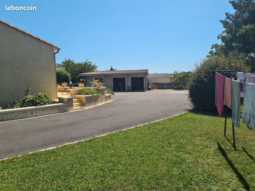 Maison à vendre, 170m², Magnac-sur-Touvre