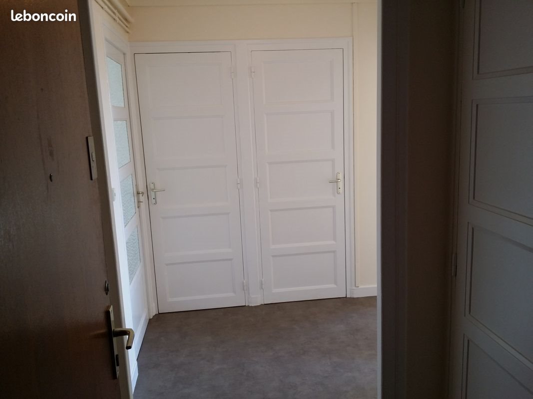 Appartement à louer, 61m², Moulins