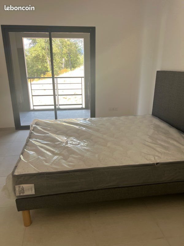 Appartement à louer, 50m², Corte