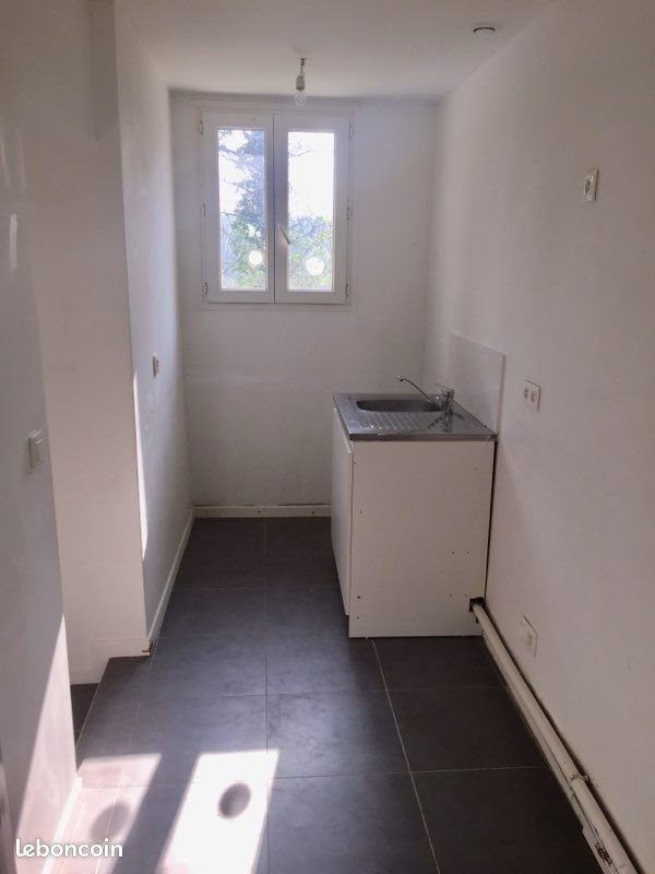 Appartement à louer, 42m², Septeuil