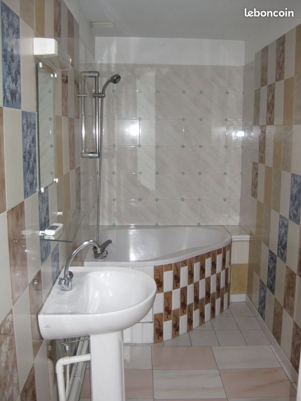 Appartement à louer, 70m², Mornant