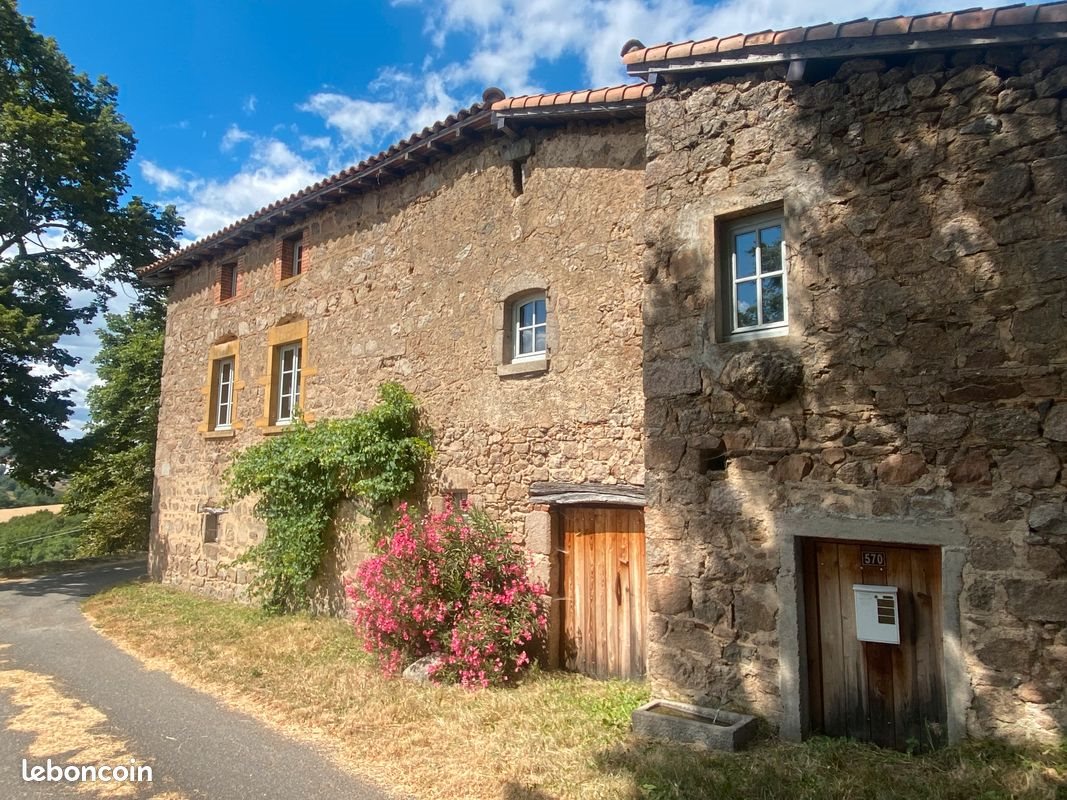Maison à vendre, 100m², Montrottier