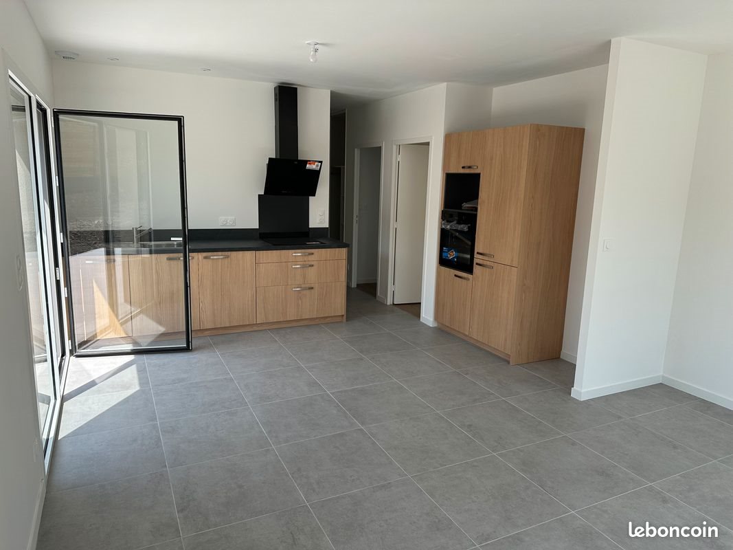 Maison à louer, 65m², Porspoder