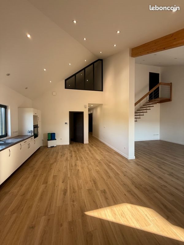 Appartement à louer, 120m², Zimming