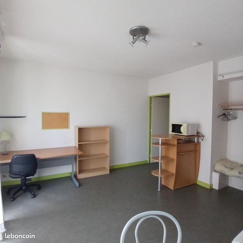 Appartement à louer, 26m², Saint-Étienne