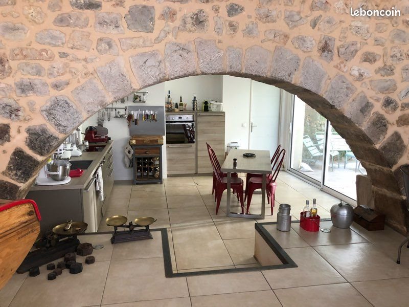 Maison à louer, 131m², Saint-Maximin-la-Sainte-Baume