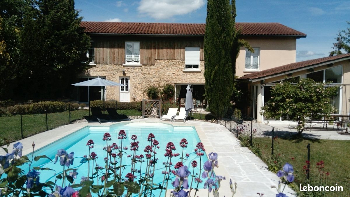 Maison à vendre, 280m², Frontonas