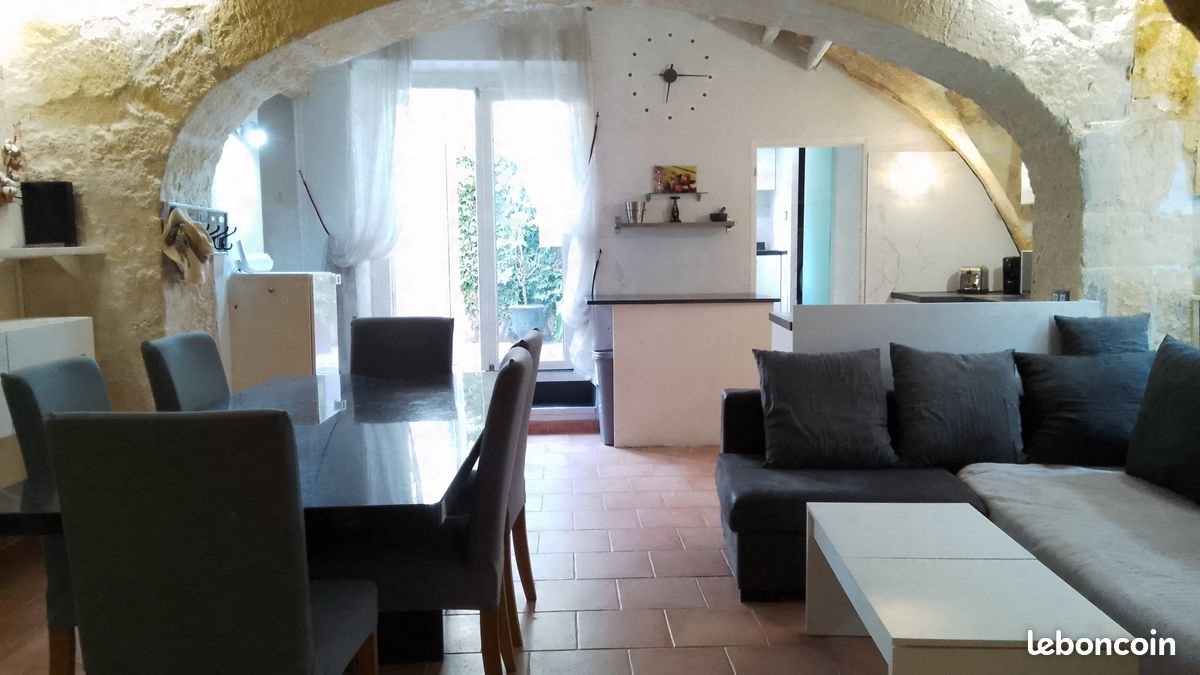 Maison à louer, 127m², Fontvieille