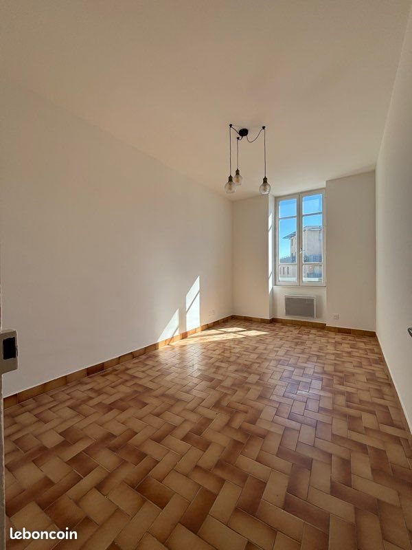 Appartement à louer, 61m², Montélimar