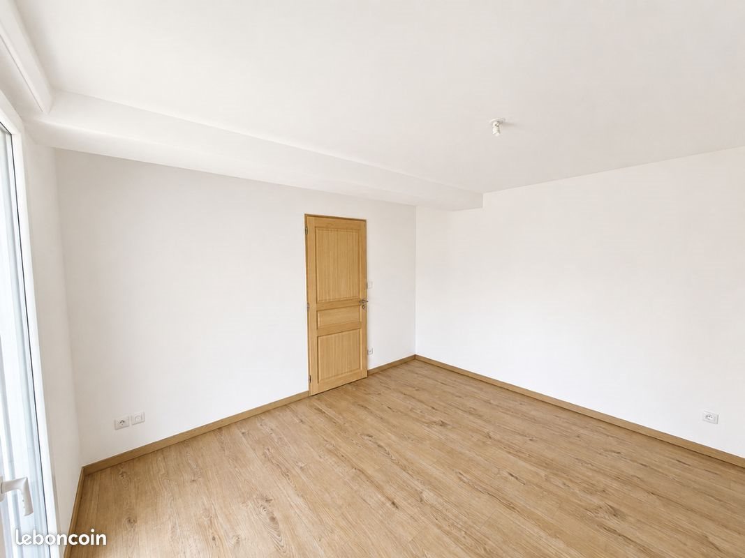 Appartement à louer, 100m², Pierrefontaine-lès-Blamont
