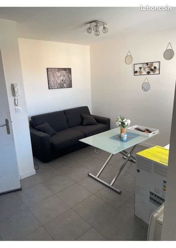 Appartement à louer, 28m², Béziers