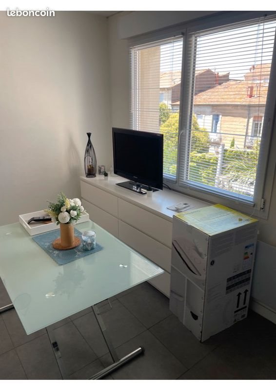 Appartement à louer, 28m², Béziers