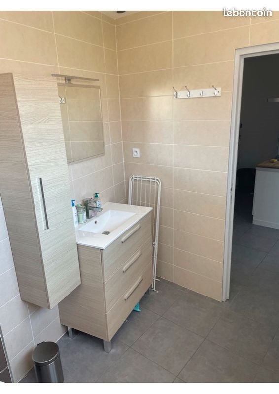 Appartement à louer, 28m², Béziers
