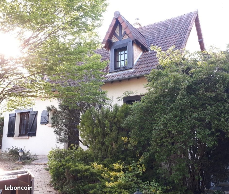 Maison à louer, 127m², Bourges