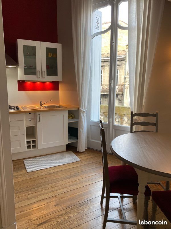 Appartement à louer, 51m², Bordeaux