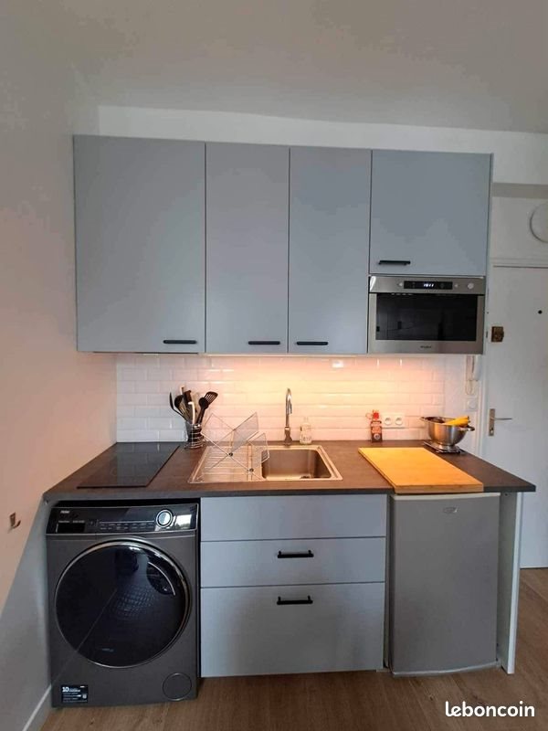 Appartement à louer, 22m², Suresnes