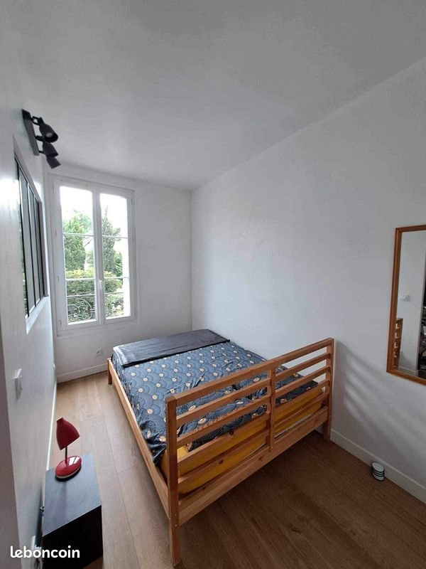 Appartement à louer, 22m², Suresnes