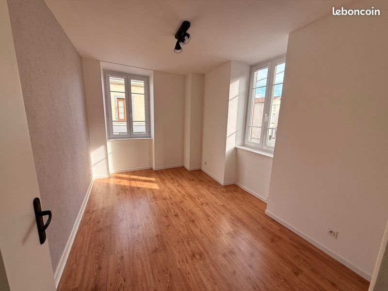 Appartement à louer, 36m², Pont-du-Château