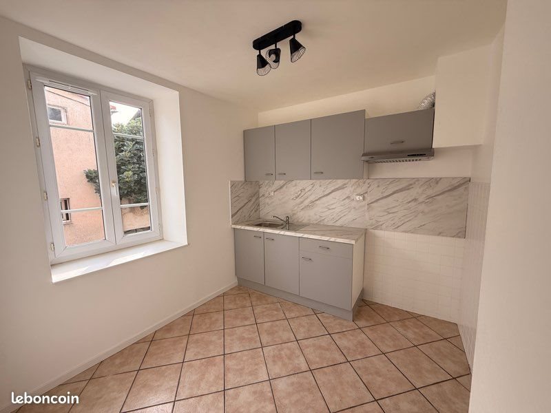 Appartement à louer, 36m², Pont-du-Château
