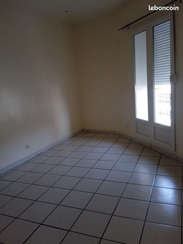 Appartement à louer, 25m², Béziers