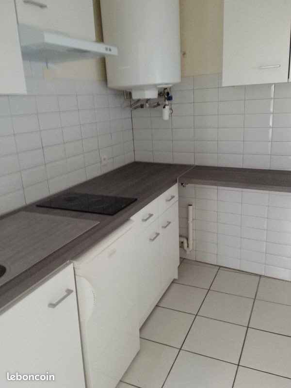 Appartement à louer, 25m², Béziers