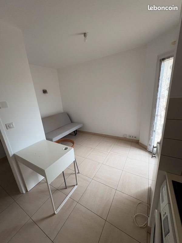 Appartement à louer, 17m², Fontaine-lès-Dijon