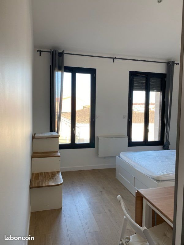 Appartement à louer, 18m², Talence