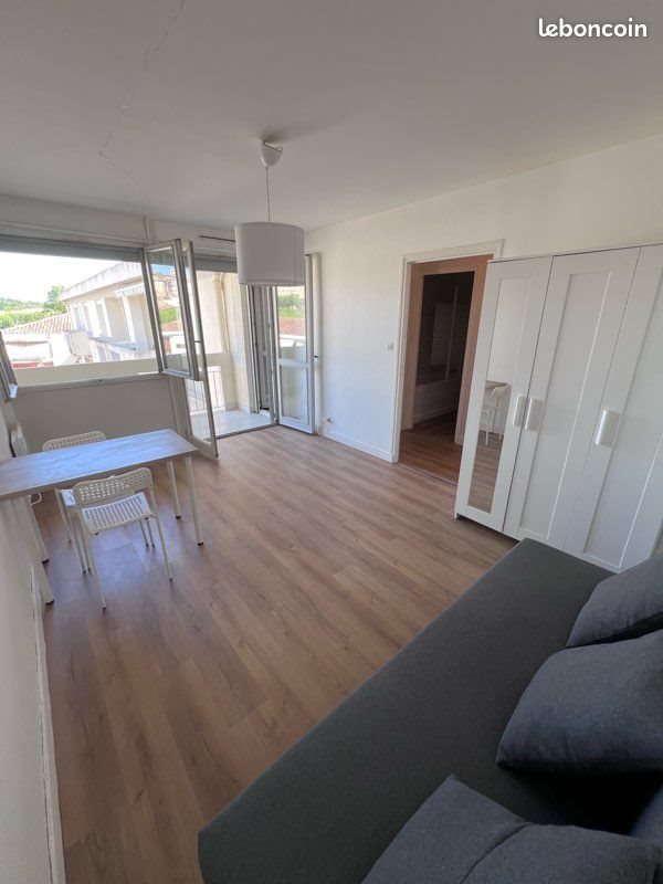 Appartement à louer, 29m², Auch
