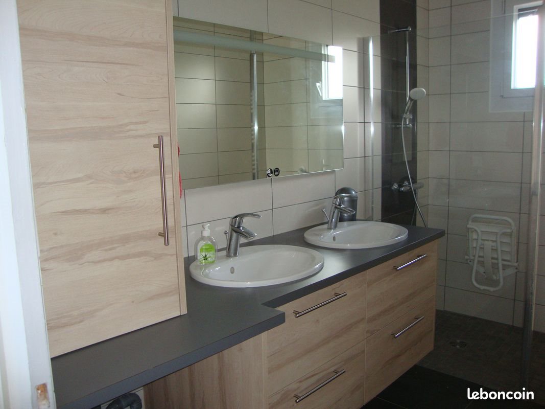Maison à louer, 83m², Bellegarde-en-Forez