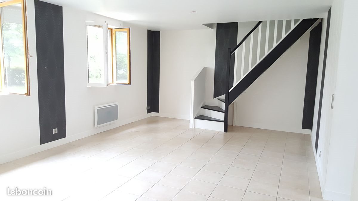Maison à louer, 93m², Patay