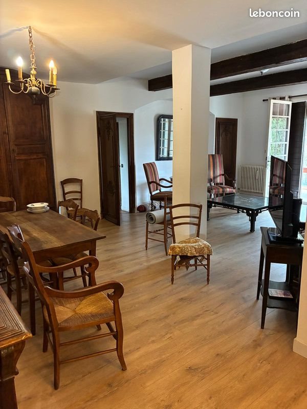 Appartement à louer, 135m², Biot