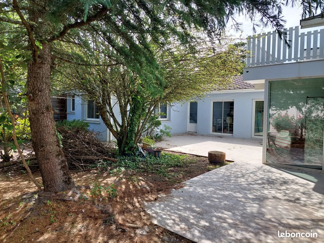 Maison à louer, 186m², Andernos-les-Bains