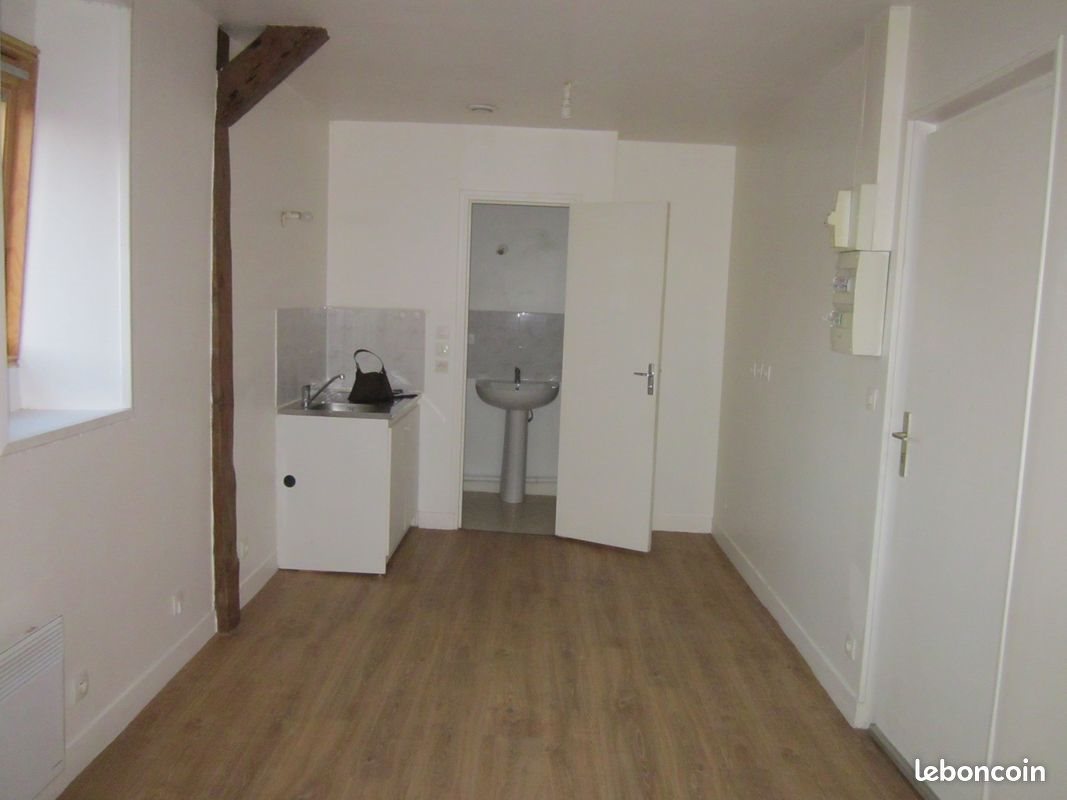 Appartement à louer, 17m², Clermont