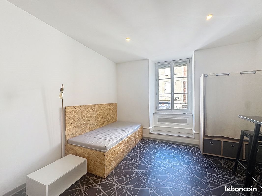 Appartement à louer, 17m², Rodez