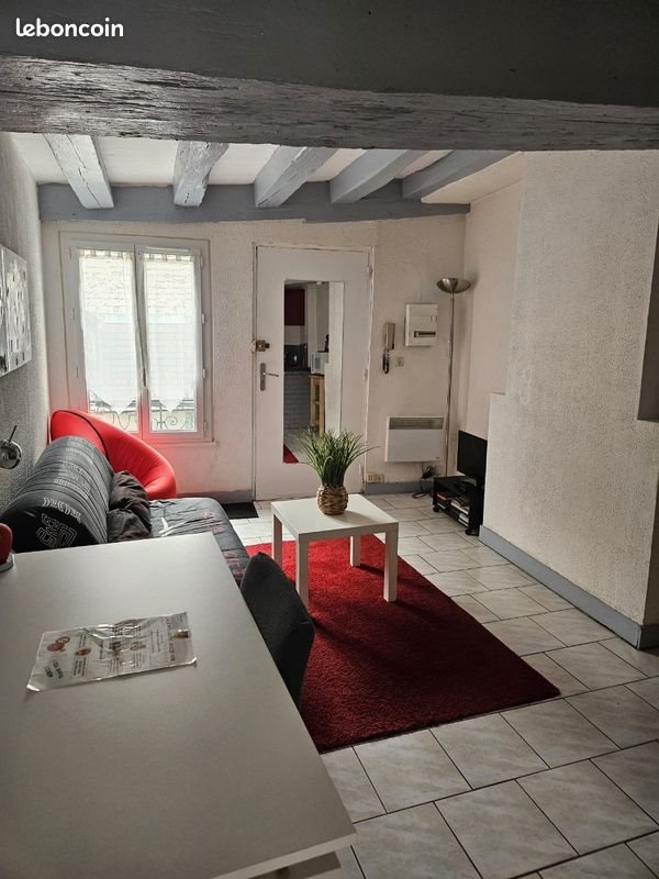 Appartement à louer, 29m², Orléans