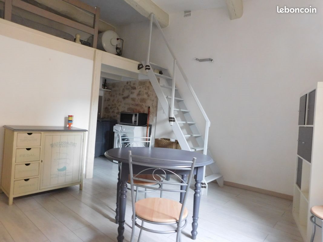 Appartement à louer, 23m², Rognes