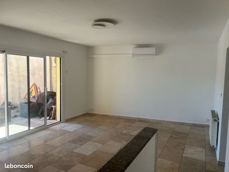 Maison à louer, 90m², Saint-Maximin-la-Sainte-Baume