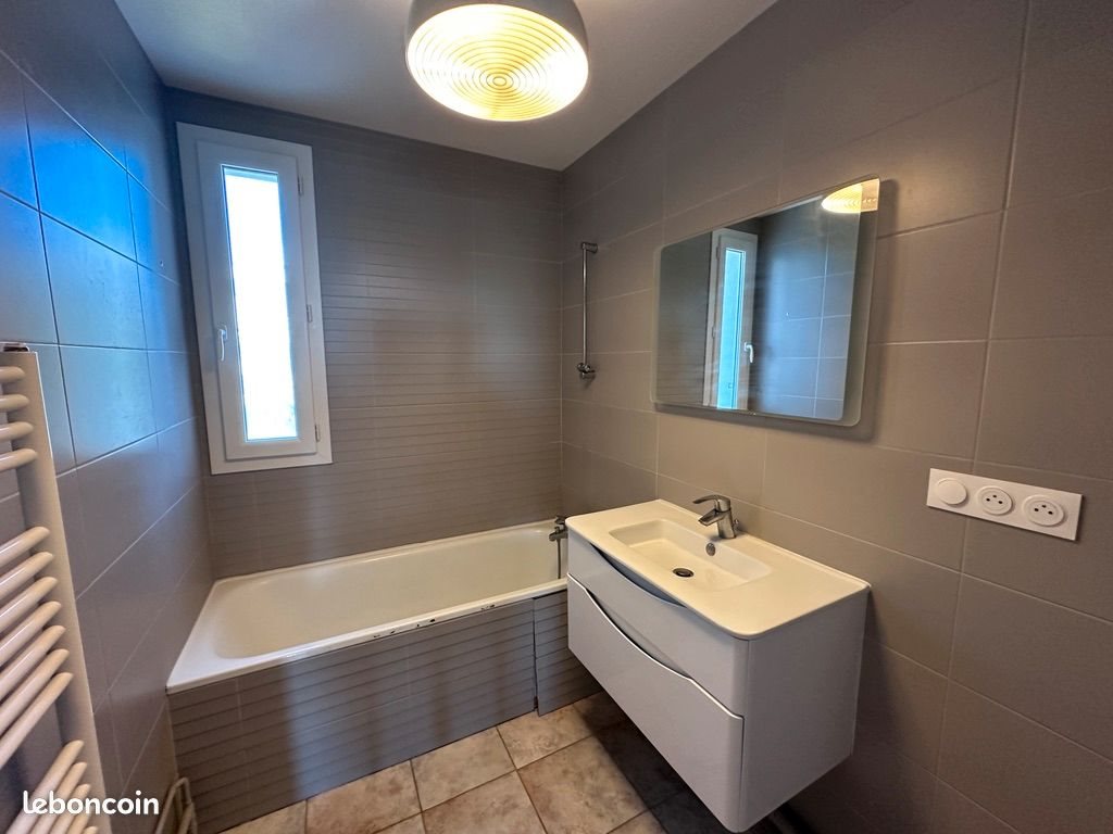 Appartement à vendre, 89m², Saint-Jean-de-la-Ruelle
