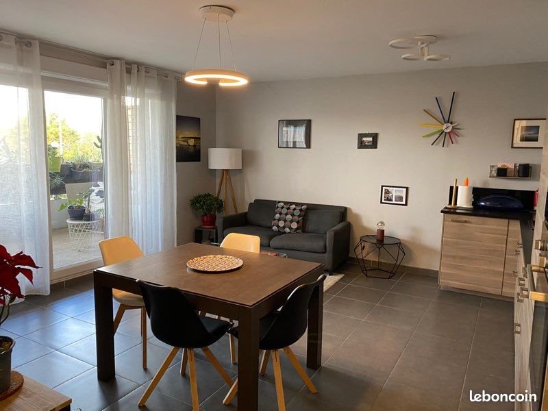 Appartement à louer, 60m², Marseille 12ème
