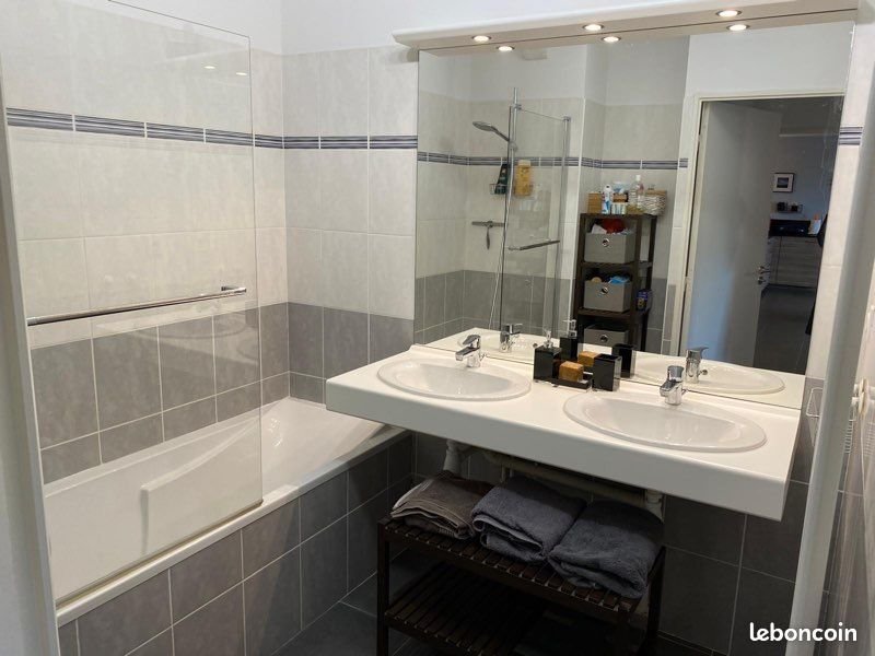 Appartement à louer, 60m², Marseille 12ème