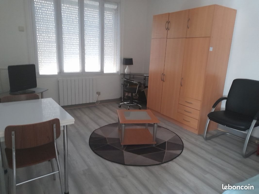 Appartement à louer, 28m², Auxerre